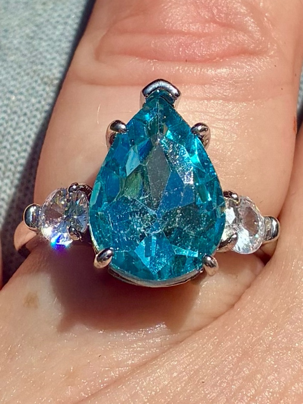 🦋 Turquoise Teardrop Faceted Crystal Ring CZ Silver Plated